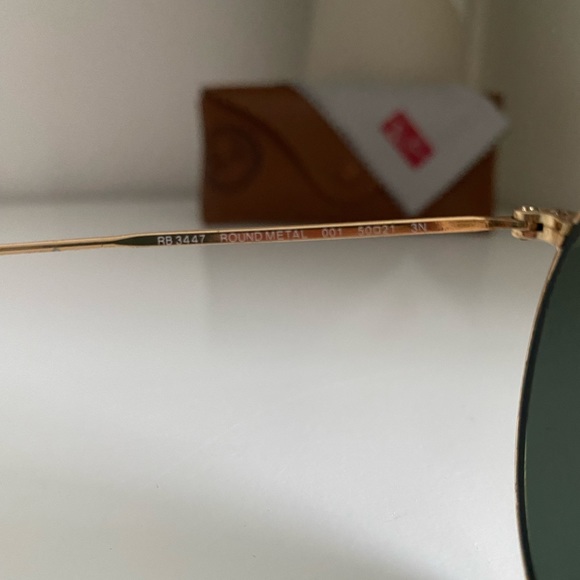 Ray Ban RB3447 Round Metal Sunglasses - Picture 5 of 7